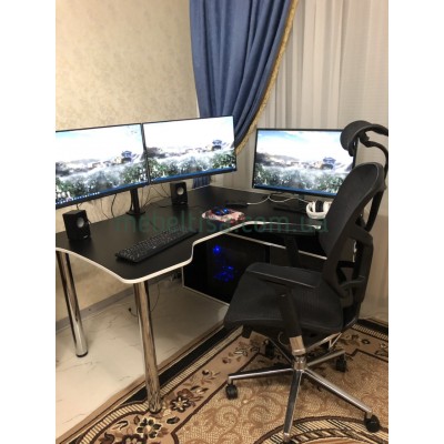 Геймерский игровой стол ZEUS IGROK-TOR черный+белый фабрика Rasin